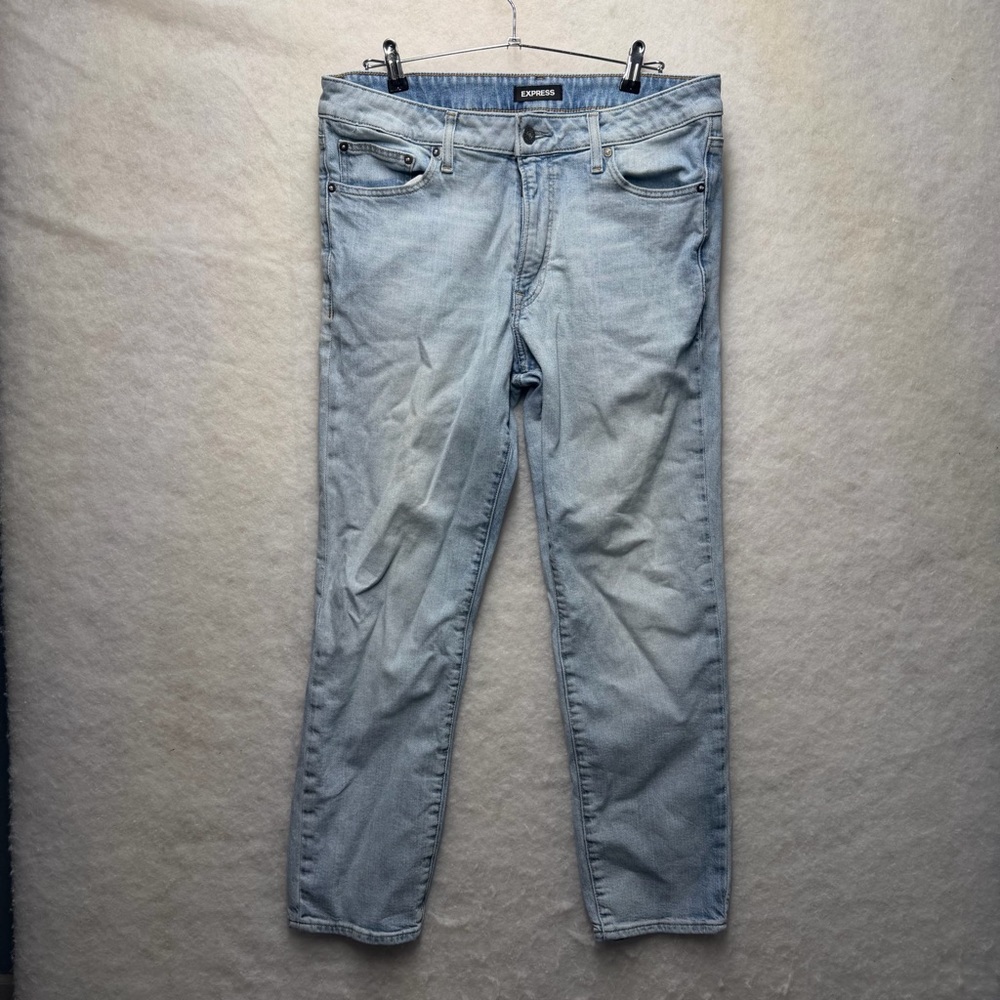 Express Jeans Men’s Size 34 X 30 Conscious Edit Blue Denim Pants Light Wash